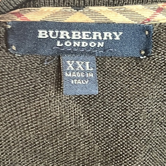 Burberry sweater - Picture 8 of 11